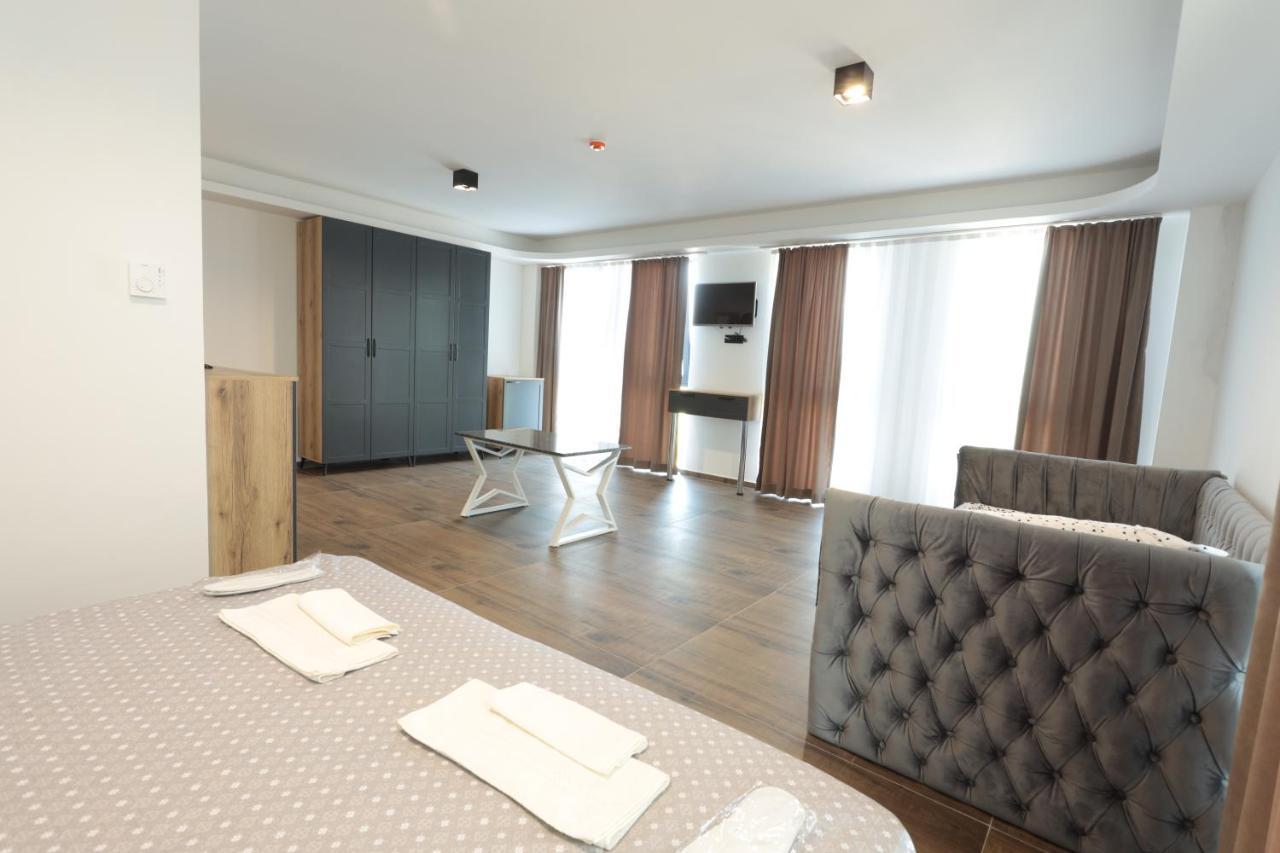 Hotel Ema 泰托沃 外观 照片